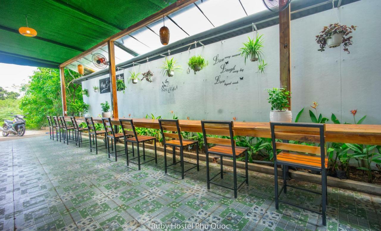 Ruby Phu Quoc Hostel 외부 사진